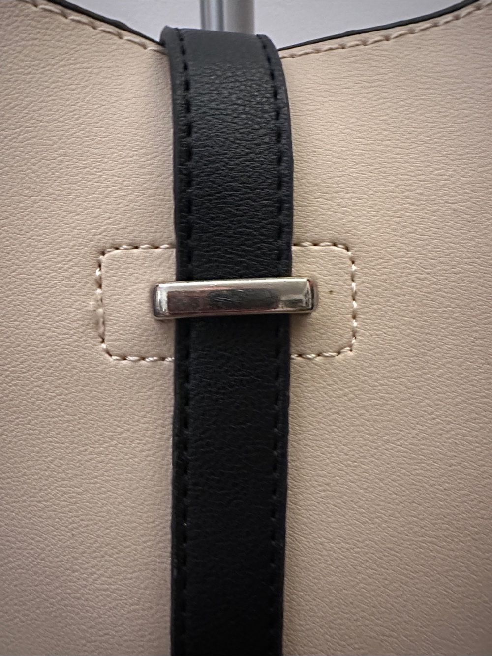 Cream and Black Two-Tone Tote Bag - Picture 2 of 10